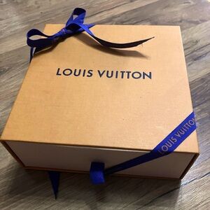 Louis Vuitton medium slide- out box 6”x6” with bow and slide out sunglasses box